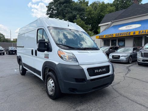 Used 2019 RAM ProMaster 2500 FWD image 2