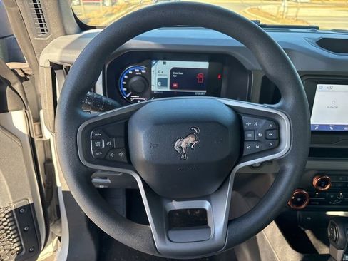 Used 2022 Ford Bronco 2-Door image 18