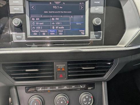 Used 2024 Volkswagen Jetta Sport FWD image 13