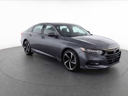 Used 2020 Honda Accord Sport image 3