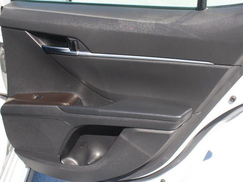 Certified 2024 Toyota Camry SE w/ Blackout Package (TMS) FWD image 17