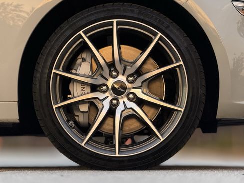 Used 2025 Genesis G70 2.5T image 20