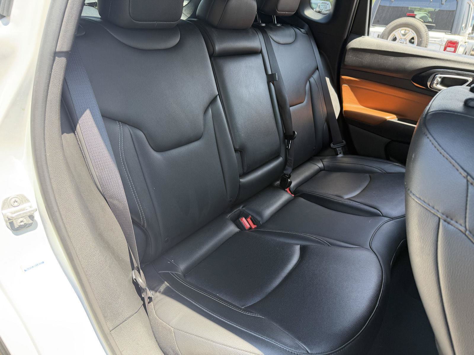 Certified 2025 Jeep Compass Limited AWD/4WD image 19