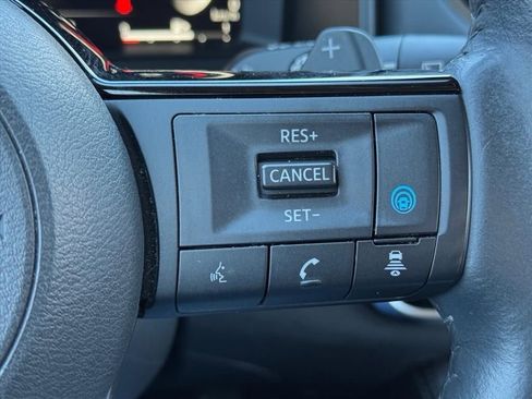 Used 2021 Nissan Rogue Platinum image 20