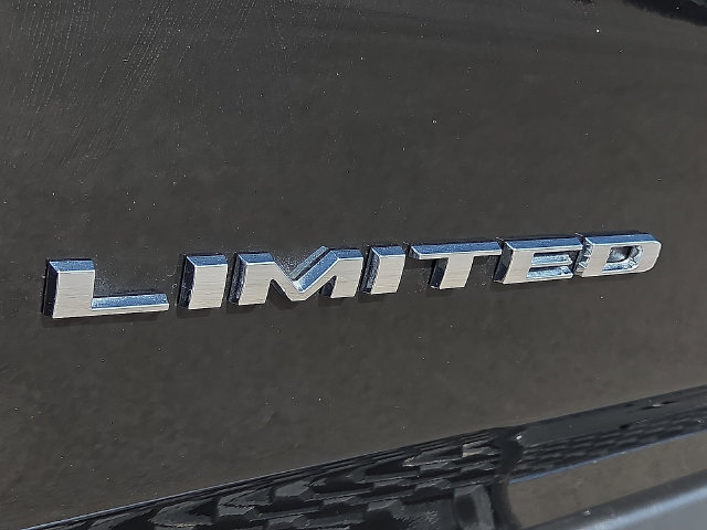 Used 2025 RAM 1500 Limited AWD/4WD image 7