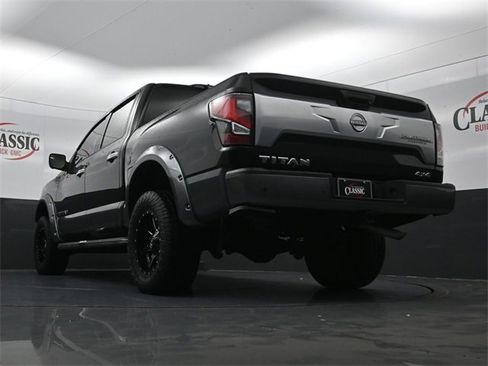 Used 2024 Nissan Titan Platinum Reserve w/ Moonroof Package image 22