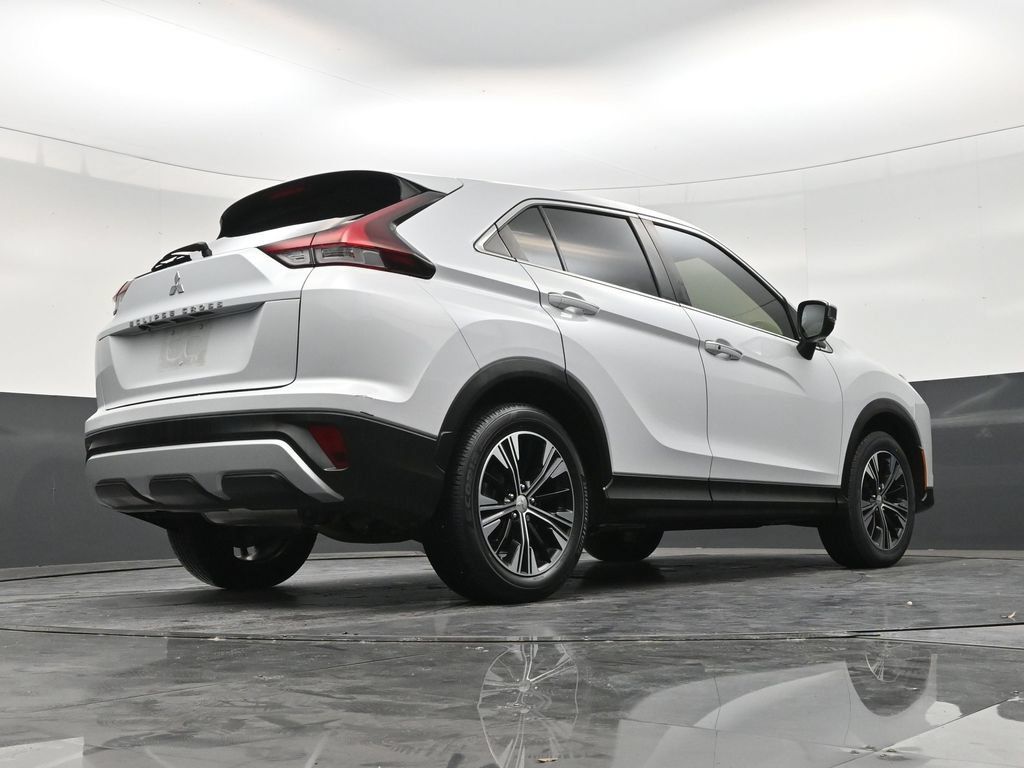 Used 2022 Mitsubishi Eclipse Cross SE FWD image 23