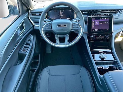 New 2026 Jeep Grand Cherokee Laredo X image 15