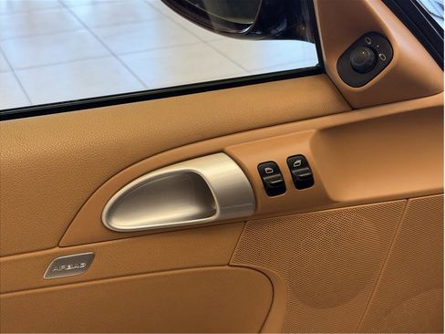 Used 2007 Porsche Boxster Cabriolet 2D image 11