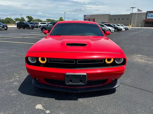 Used 2022 Dodge Challenger R/T RWD image 6