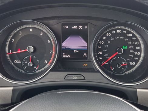 Used 2018 Volkswagen Atlas SE image 15