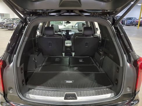 Used 2020 Cadillac XT6 Premium Luxury w/ LPO, Floor Liner Package FWD image 46