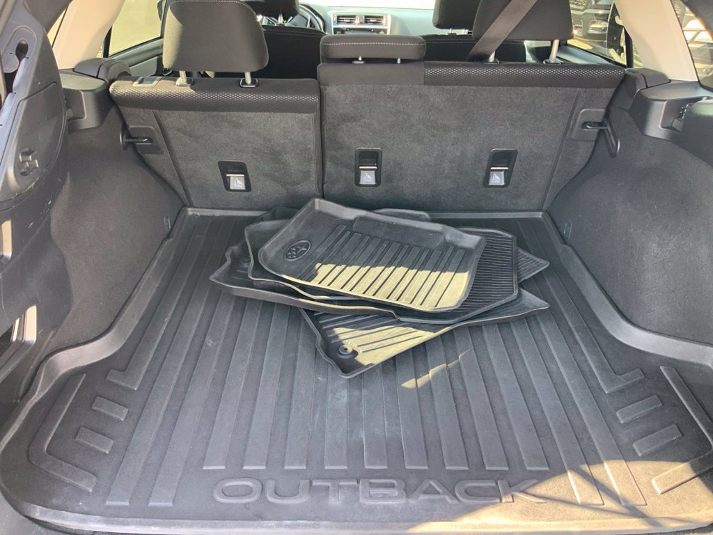 Used 2019 Subaru Outback 2.5i Premium AWD/4WD image 9