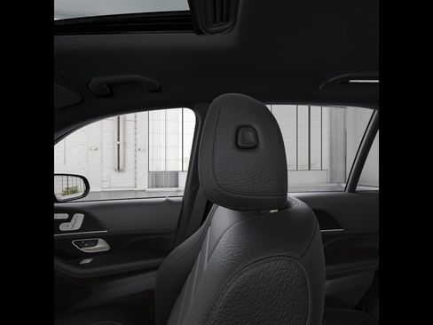 Certified 2026 Mercedes-Benz GLE 580 4MATIC image 45