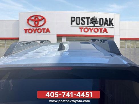 Used 2019 Subaru Outback 2.5i Limited AWD/4WD image 11