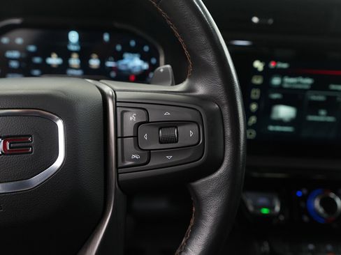 Used 2022 GMC Sierra 1500 AT4 w/ AT4 Preferred Package image 19