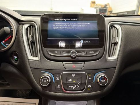 Certified 2019 Chevrolet Malibu LS FWD image 18