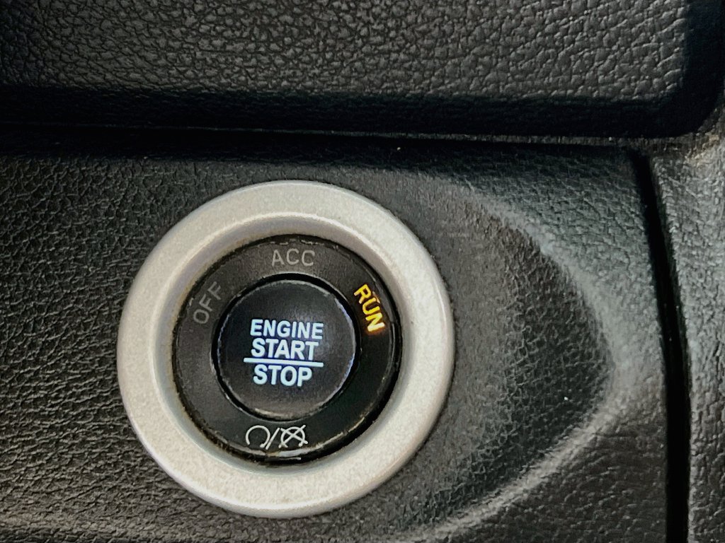 Used 2017 RAM 2500 Laramie AWD/4WD image 20