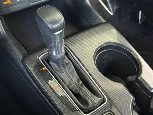 Used 2025 Honda Civic Sport image 16