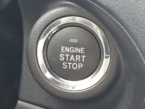 Used 2024 Subaru Ascent Premium w/ Convenience Package image 15