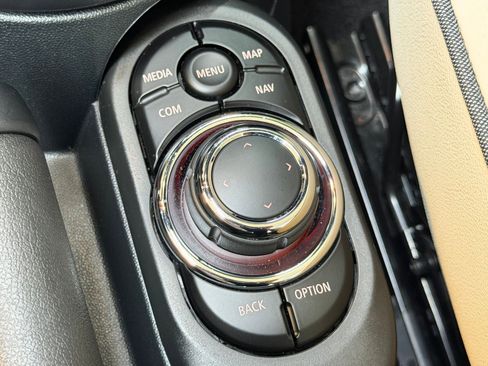 Used 2024 MINI Cooper S w/ Signature Upholstery Package image 16