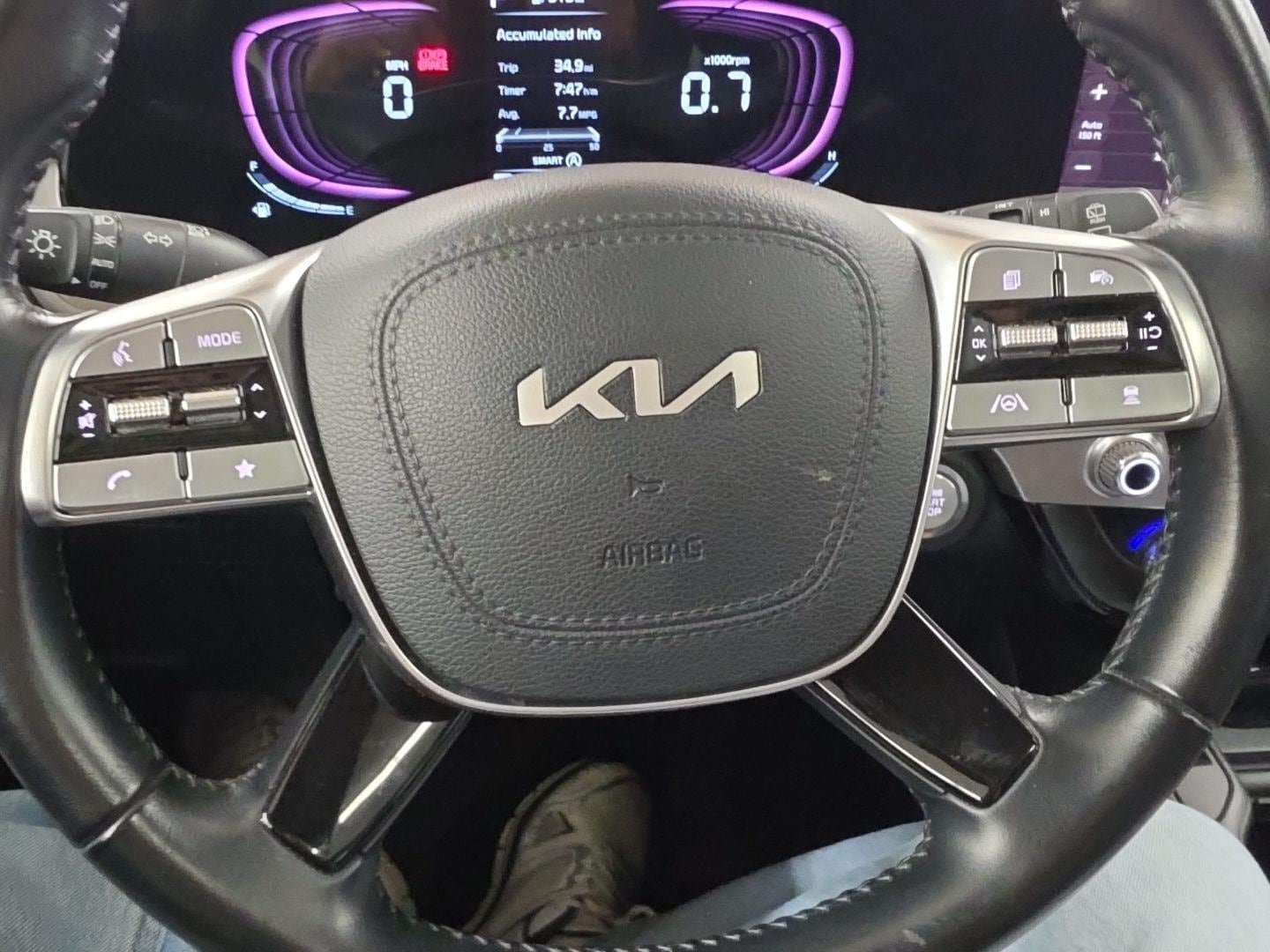 Used 2025 Kia Telluride S AWD/4WD image 9
