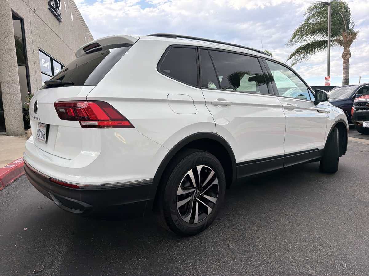 Used 2022 Volkswagen Tiguan S FWD image 5