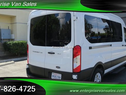 Used 2023 Ford Transit 350 XLT RWD image 5