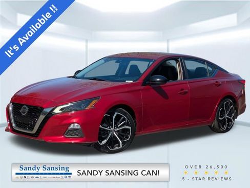 Used 2023 Nissan Altima 2.5 SR image 1