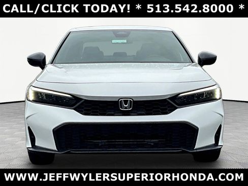 Used 2025 Honda Civic Sport image 2