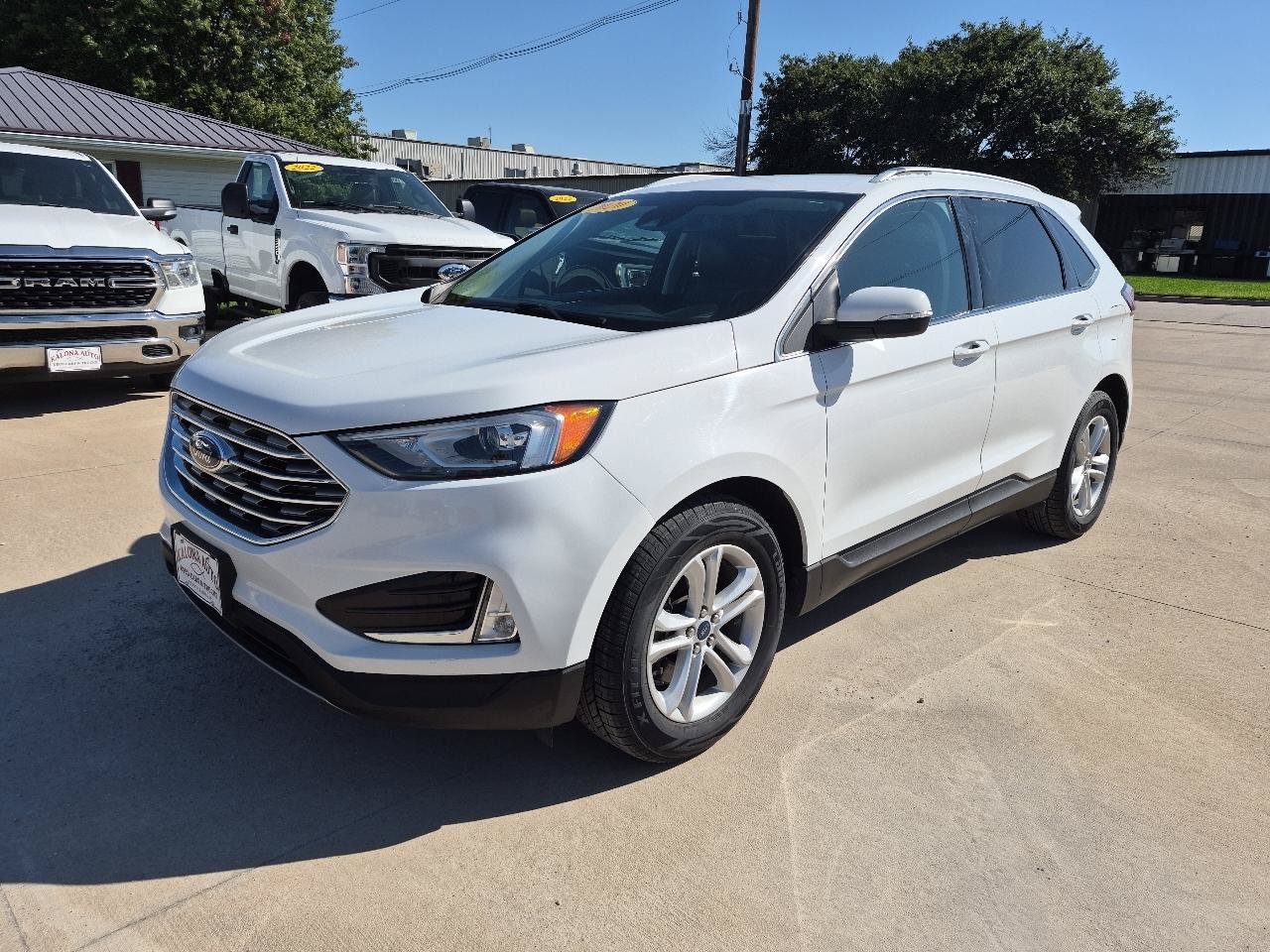 Used 2020 Ford Edge SEL AWD/4WD image 2