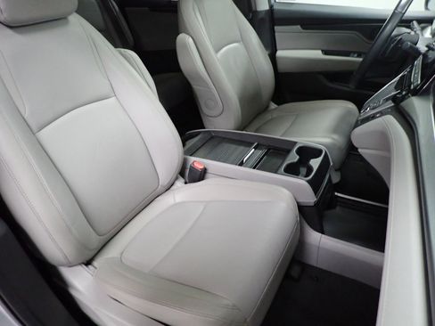 Used 2019 Honda Odyssey EX-L image 5