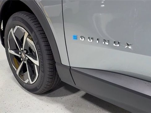 New 2026 Chevrolet Equinox EV LT image 16