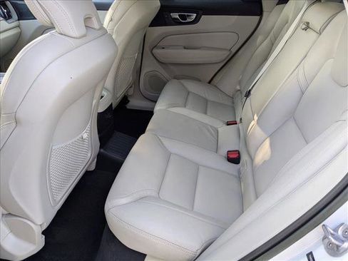 Used 2023 Volvo XC60 T8 Ultimate w/ Protection Package Premier AWD/4WD image 19