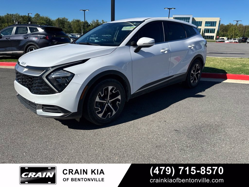 Certified 2023 Kia Sportage EX FWD image 2