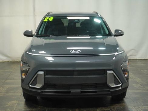 Used 2024 Hyundai Kona SEL w/ Convenience Package AWD/4WD image 8