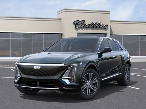 New 2026 Cadillac Lyriq Premium Luxury RWD image 6