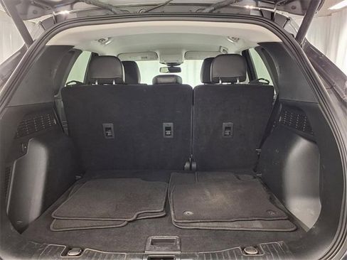 Used 2021 Ford Escape Titanium image 23