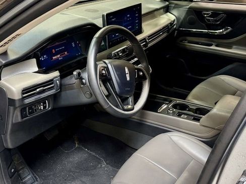 Used 2024 Lincoln Corsair FWD w/ Equipment Group 101A image 3