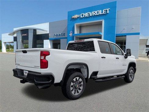 New 2026 Chevrolet Silverado 2500 Custom w/ Z71 Off-Road Package image 4