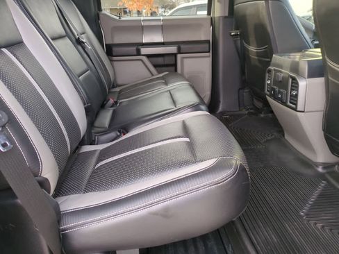 Used 2020 Ford F250 XLT w/ XLT Premium Package image 21