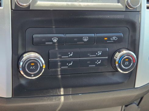Used 2014 Nissan Xterra PRO-4X AWD/4WD image 26