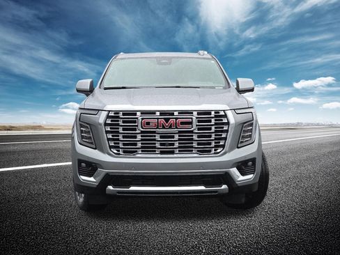 New 2026 GMC Yukon Denali w/ Sun & Power Step Package RWD image 15