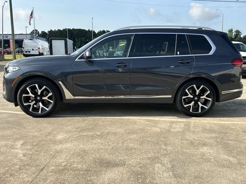 Used 2021 BMW X7 xDrive40i w/ Executive Package AWD/4WD image 9