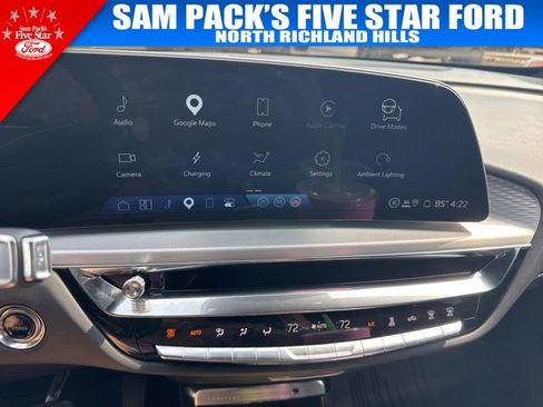 Used 2024 Cadillac Lyriq Luxury w/ LPO, Floor Liner Package AWD/4WD image 10