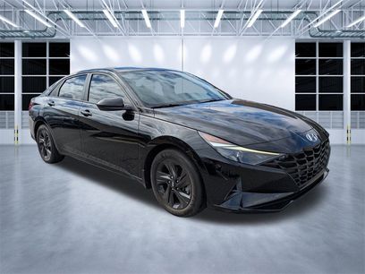 Used 2023 Hyundai Elantra SEL