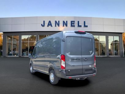 New 2026 Ford Transit 250 148 Medium Roof Extended AWD w/ Load Area Protection Package