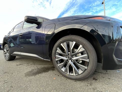 New 2026 Subaru Solterra image 10