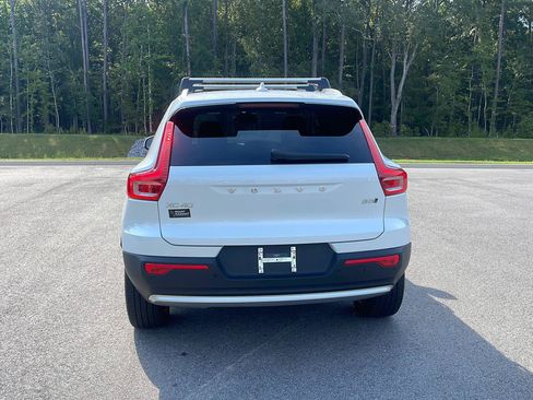 Used 2023 Volvo XC40 B5 Ultimate w/ Protection Package Premier AWD/4WD image 6