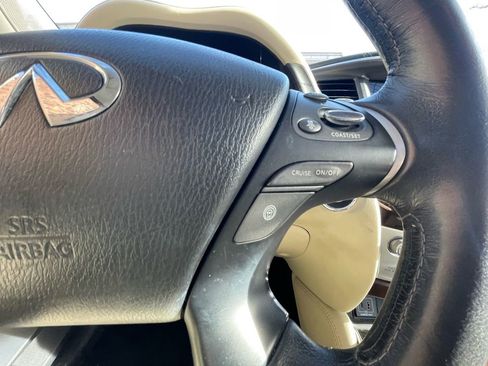 Used 2019 INFINITI QX60 Luxe w/ Sensory Package image 14